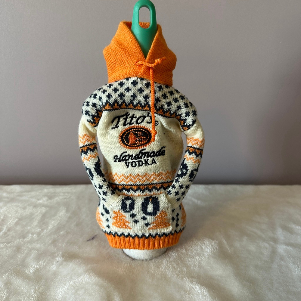Tito’s Handmade Vodka Knit Bottle Sweater Orange White Novelty Gift Dog People